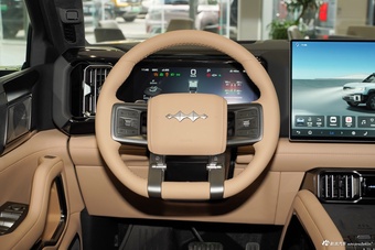 2025款豹8 智勇旗舰版 5座