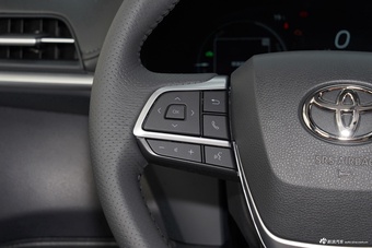 2026款格瑞维亚 2.5L混动 尊爵ULTRA版