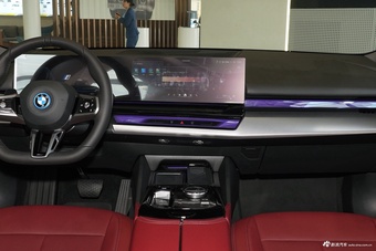 2026款宝马i5 eDrive 40L M运动套装