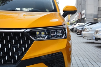 2020款奔腾T77 Pro自动尊贵型280 TID