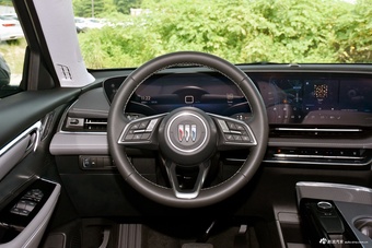 2025款别克E5 620km 尊享版