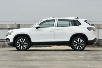 2026款探岳 3000万辆甄选款 300TSI