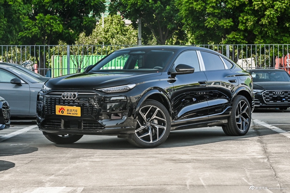 2026款奥迪Q6L Sportback e-tron 首发领航版