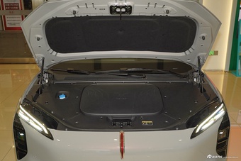 2025款红旗天工08 565 Ultra四驱版图片