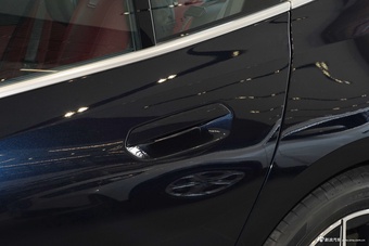 2026款宝马i5 eDrive 40L M运动套装