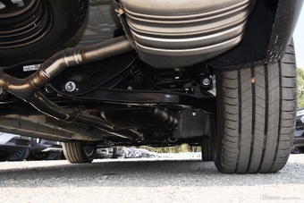 2024款瑞虎8 L 2.0T 两驱尊贵版 7座