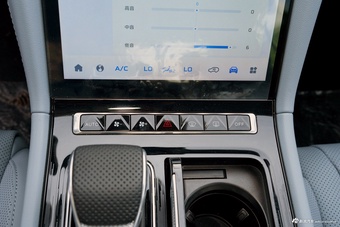 2025款红旗H5 PHEV 170 超混版