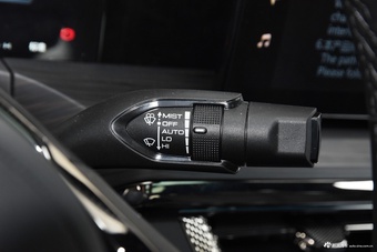 2023款山海炮 3.0T V6 汽油性能版