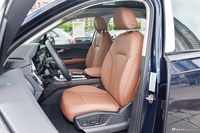 2025款奥迪Q7 45 TFSI quattro S line黑武士型