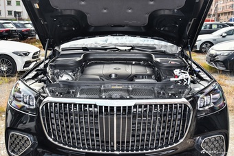2026款迈巴赫GLS 480 4MATIC 礼逸版