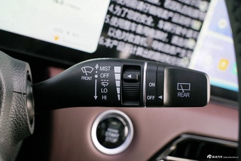 2024款江淮X8 PLUS 1.5TGDI DCT智享版 7座