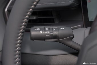 2026款威兰达 2.0L 智能电混双擎 PRO+