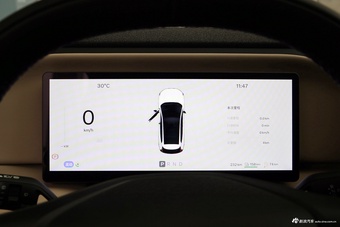 2026款沃尔沃XC70插电 四驱超长续航