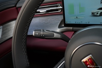 2026款红旗H5 2.0T旗畅Pro版