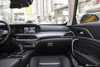 2019款奔腾T77 1.2T自动尊贵型230 TID国V