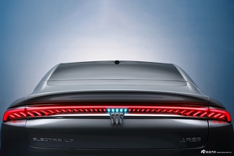 2025款至境L7 官图