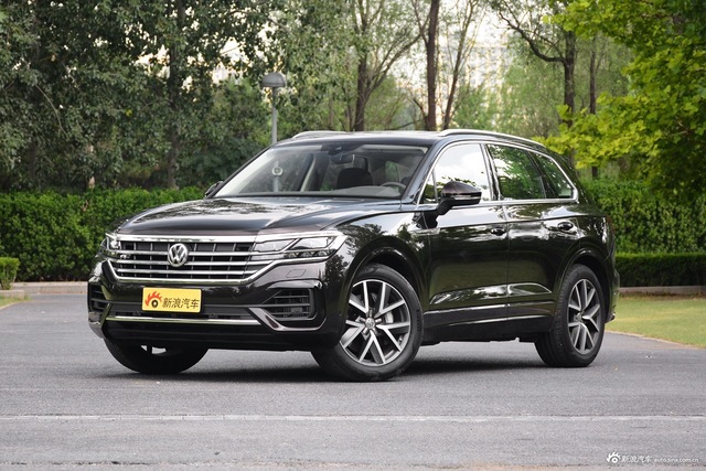 2020款途锐 3.0TSI自动锐享版