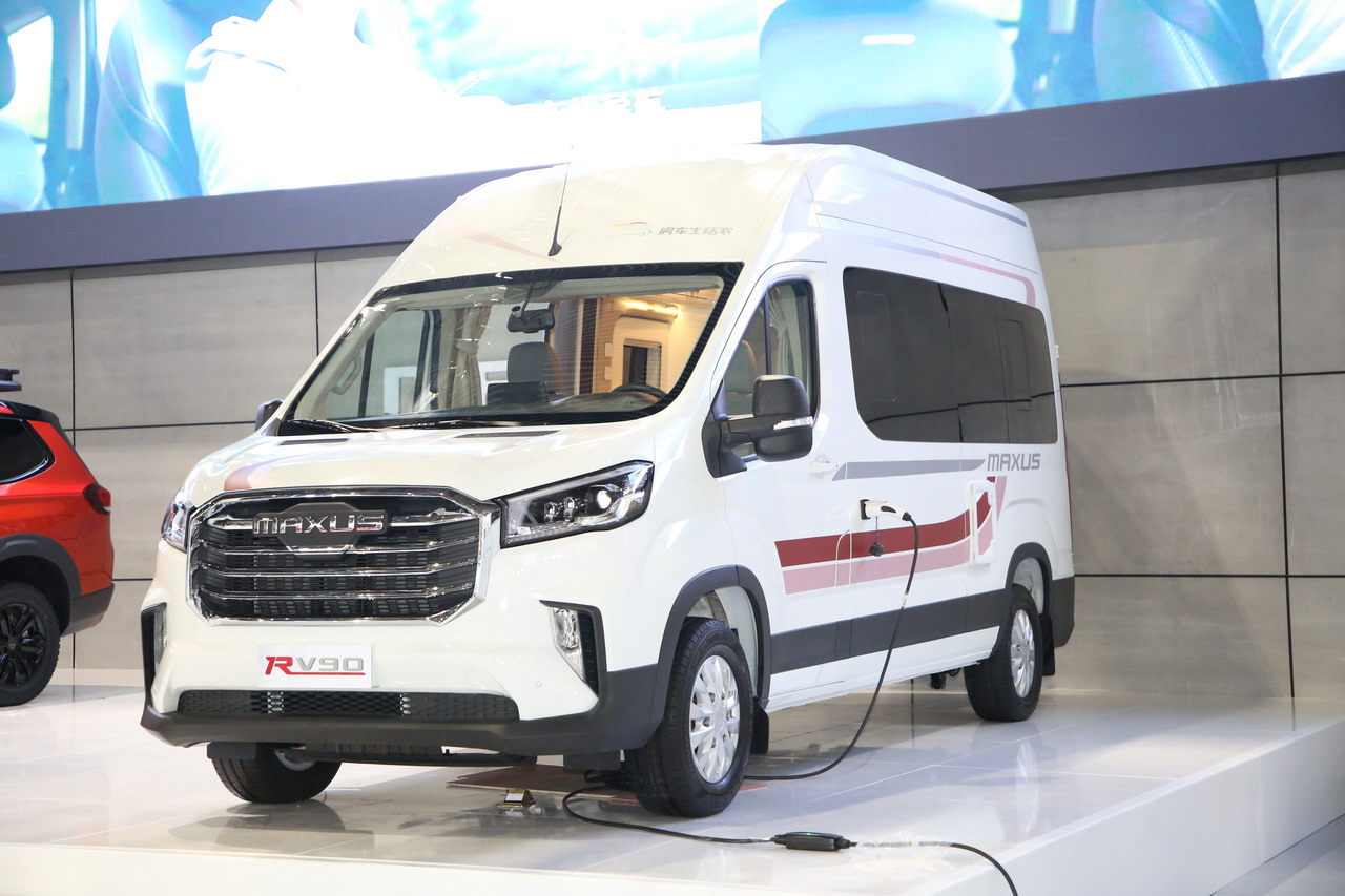 大通V90房车