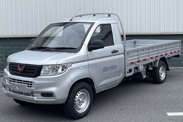 五菱荣光新卡EV图片