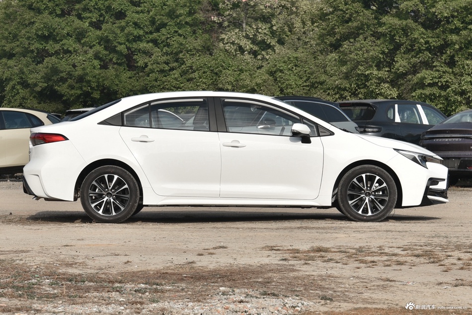 还在纠结买啥车？不如看看丰田雷凌，全国最高直降4.34万
