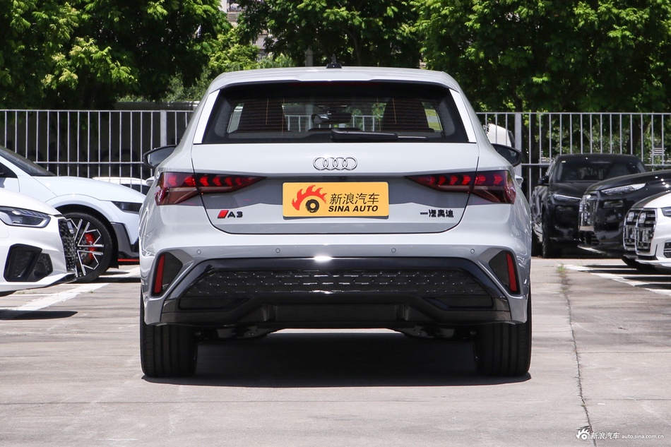 多便宜才算便宜？奥迪A3全国12.30万起，最高直降5.41万