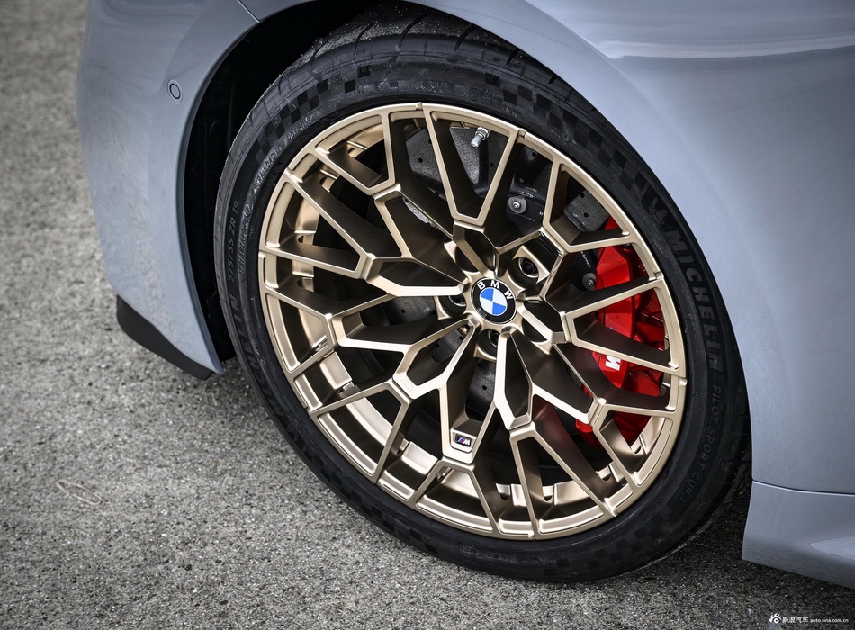 有颜值还有料，内外兼修的宝马M2最高直降7.88万啦！