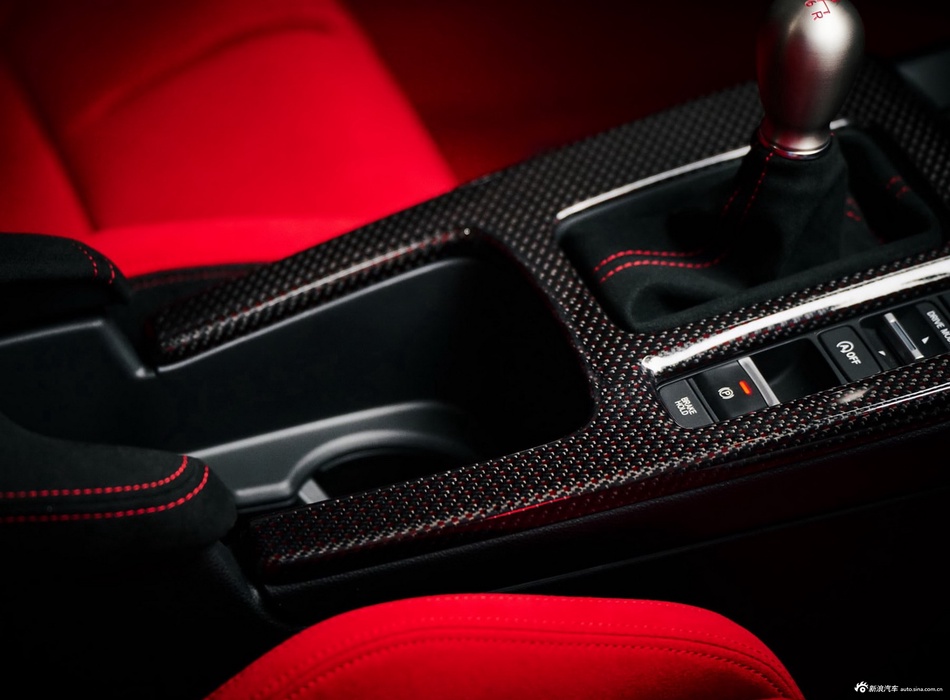 确认过眼神，遇上对的车，本田思域（进口）全国37.21万起