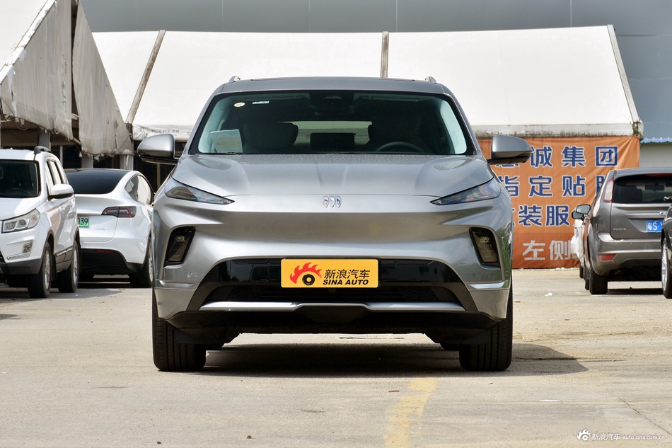 价格来说话，12月新浪报价，别克E5全国新车13.85万起